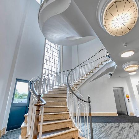 The Post House Two By Fortuna Property Глостер Екстер'єр фото