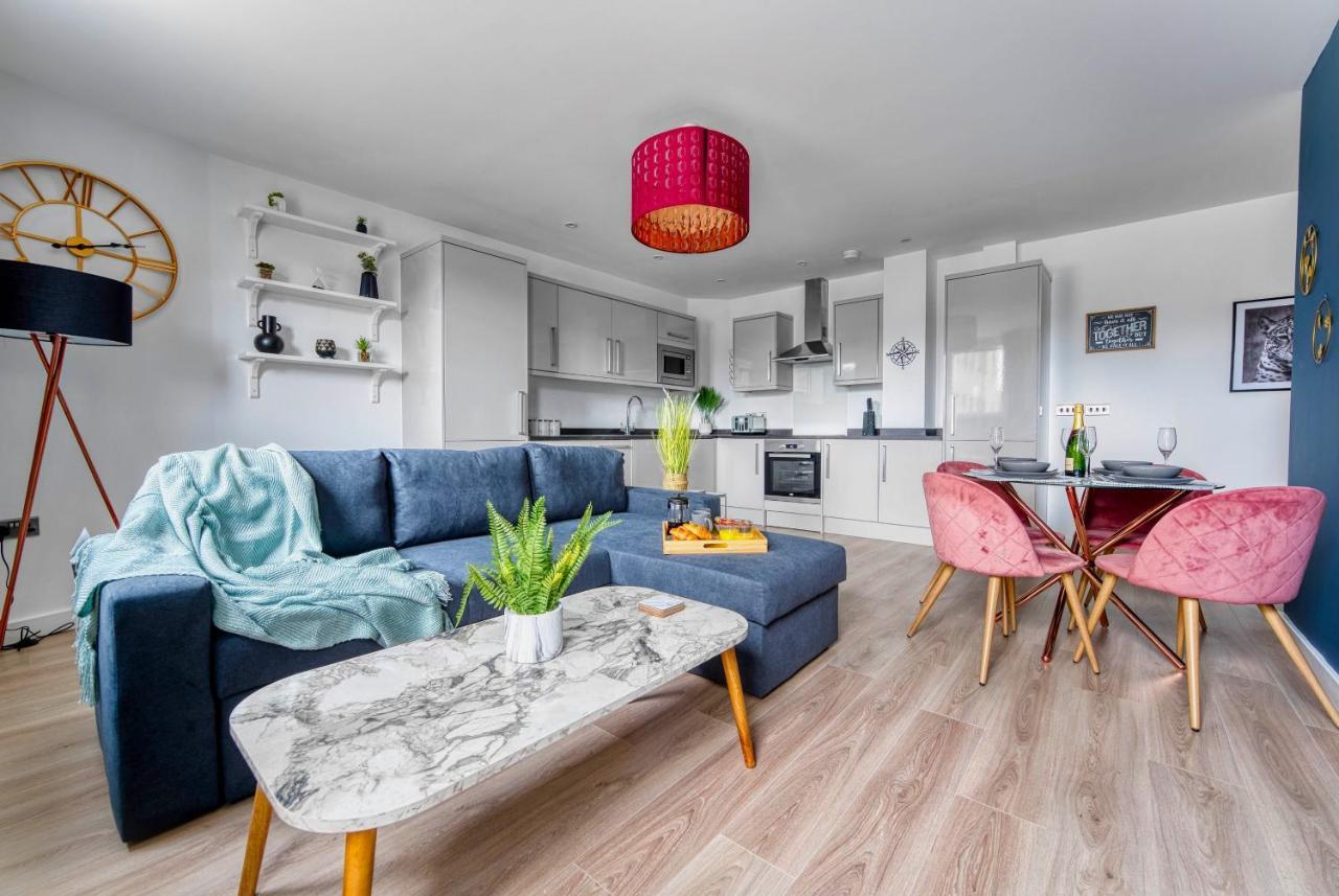 The Post House Two By Fortuna Property Глостер Екстер'єр фото